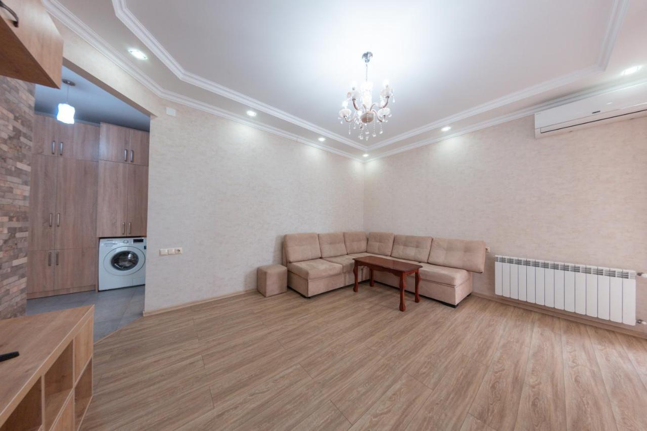 5 Apartment In One Boulding - Near Stadium Batumi Luaran gambar